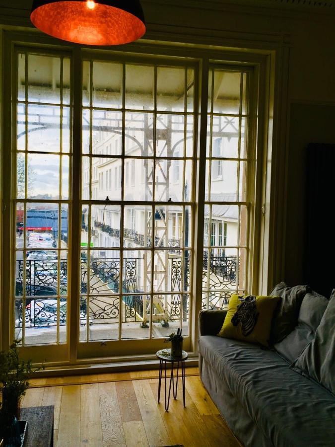 Grade 2 Listed Apartment In Heart Of Хейстингс Екстериор снимка
